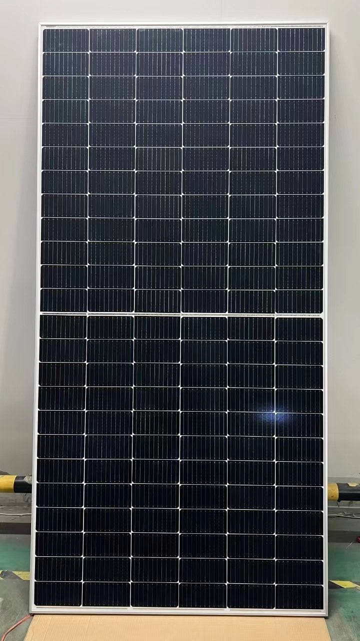 VDS-S144/M10N-BG 555-585W